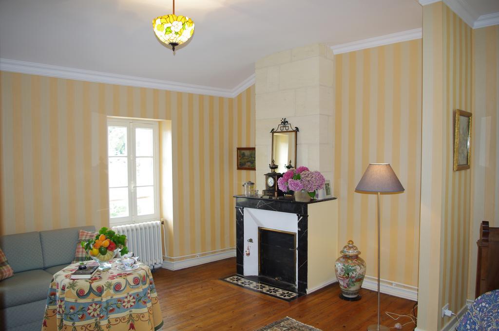 Domaine Mongiron Hotel Nérigean Kamer foto
